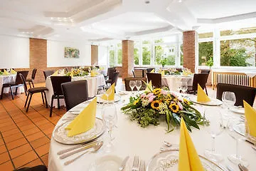 Messehotel Koeln-deutz Отель Кёльн