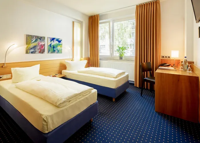 Messehotel Koeln-deutz Hotel 3*