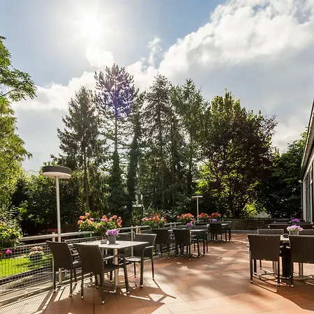 Отель Messehotel Koeln-deutz Кёльн